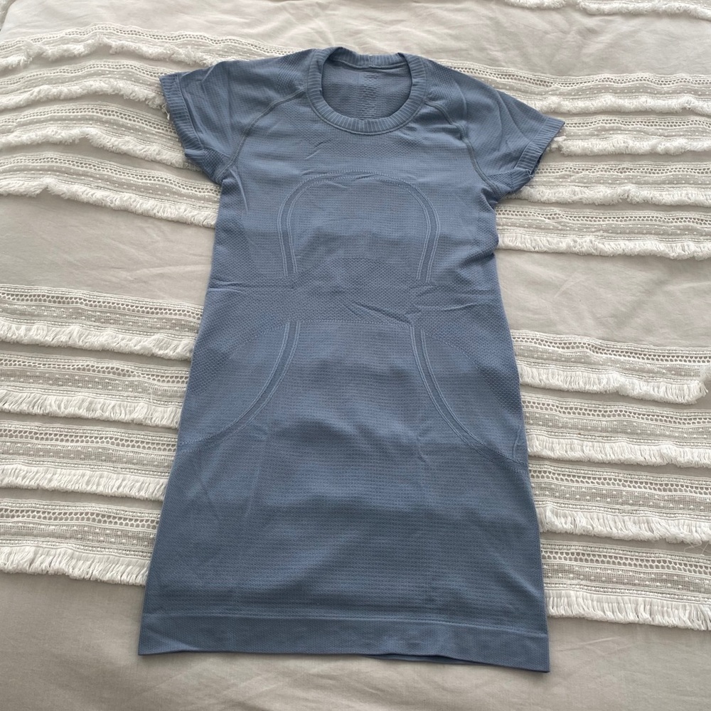 lululemon athletica short-sleeve top
